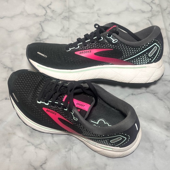 Brooks Ghost 14 Women’s Running Shoes Size 8.5 Black Pink Cushion Sneakers - Picture 2 of 12